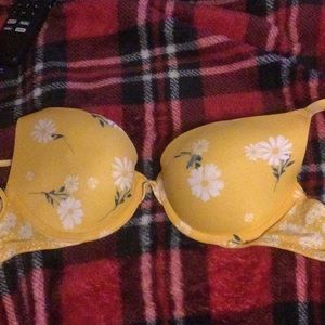 VS Pink Wear Everywhere Push-Up Bra